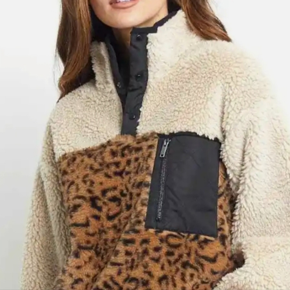 Pullover jacket - Picture 4 of 4